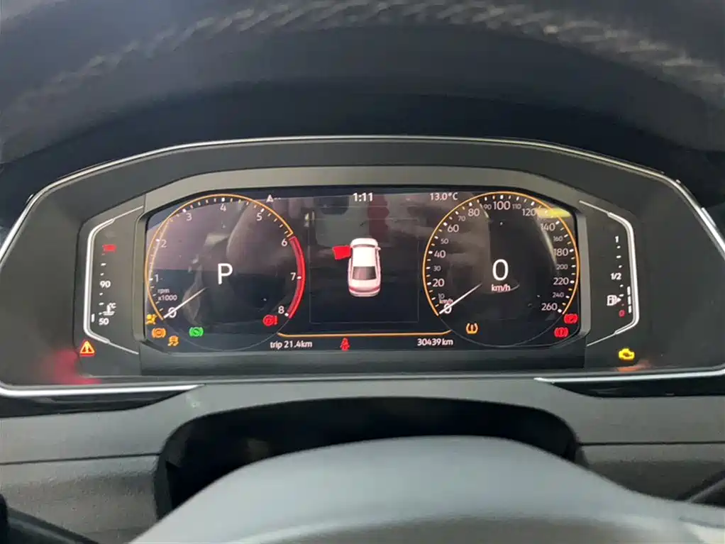 Volkswagen Magotan 2020 330TSI DSG Luxury фото 4