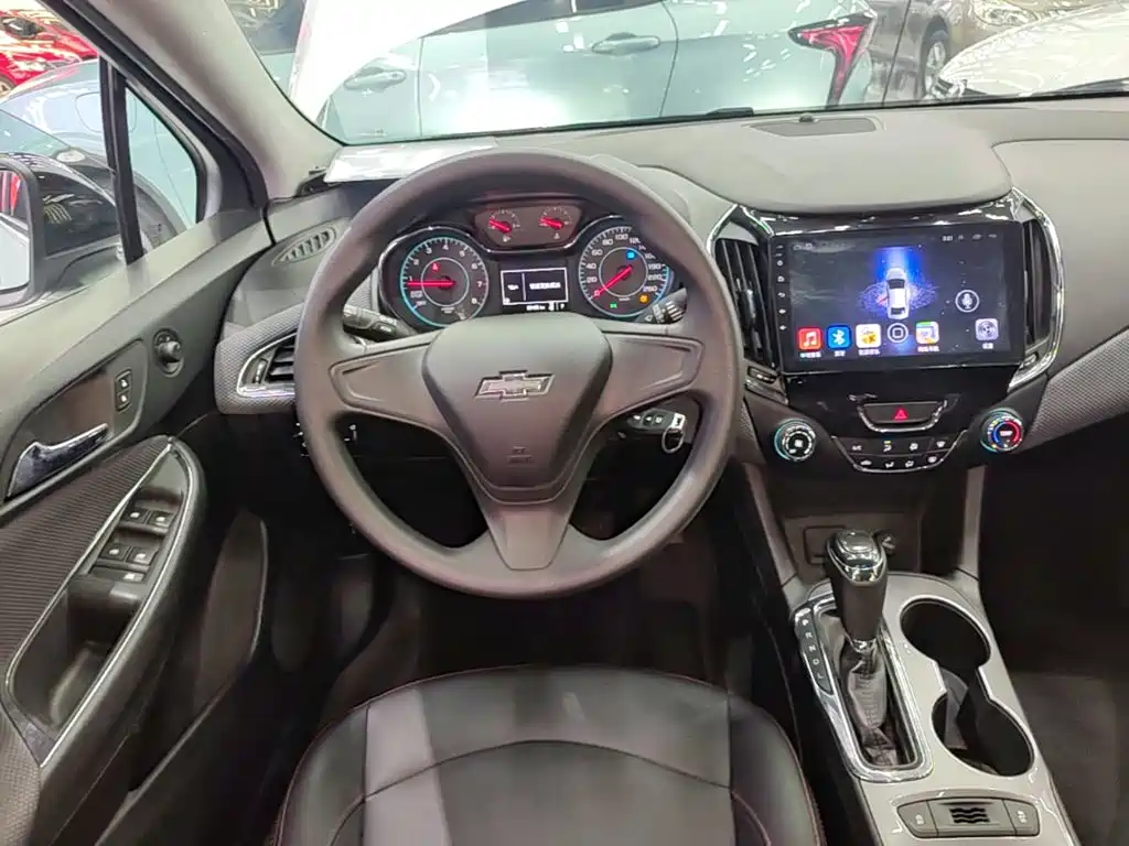 Chevrolet Cruze 2019 2018 Redline 320 Automatic Pioneer Edition
