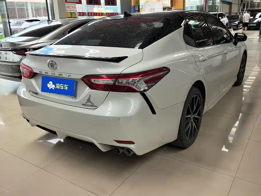 Toyota Camry 2021 2.0S Sporty Edition фото 3