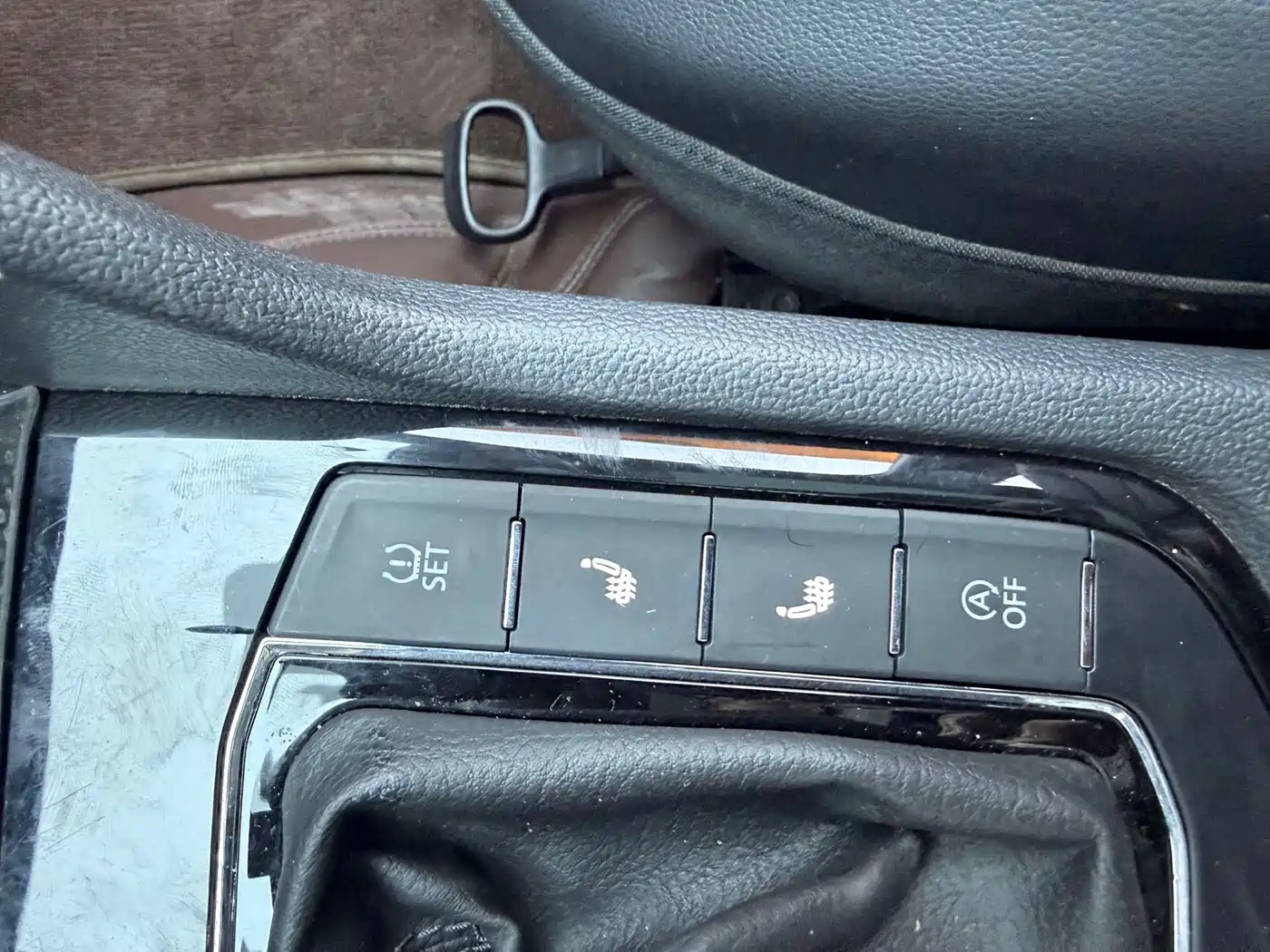 Volkswagen Tharu 2021 Model 280TSI 2WD Comfort Edition фото 10