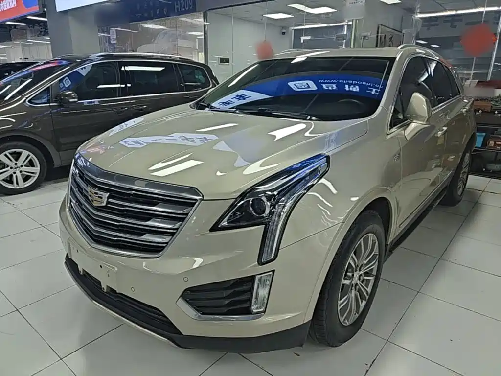 Cadillac XT5 2016 2016 25T Luxury Model