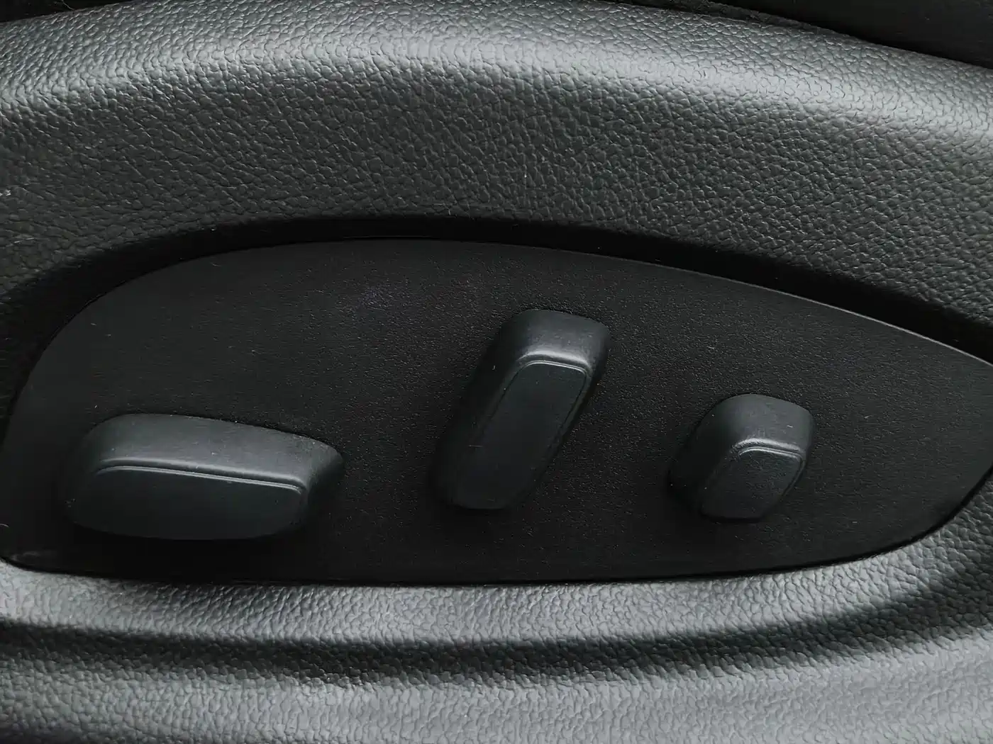 Cadillac ATS-L 2017 28T Technology фото 19