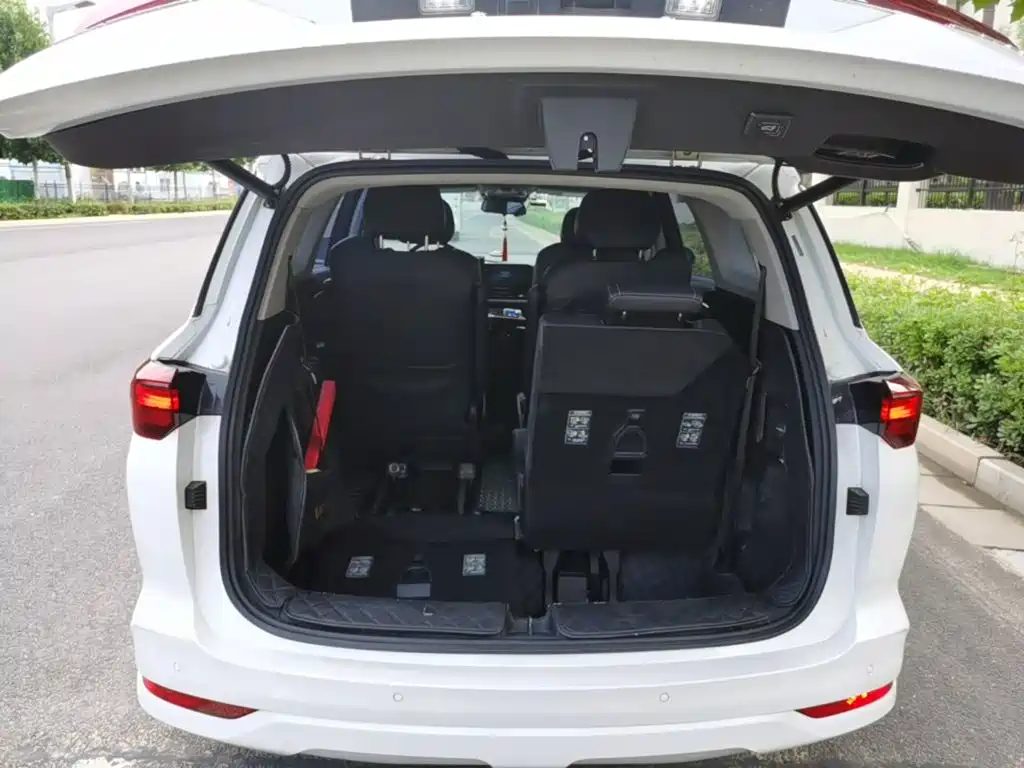 Wuling Motors Wuling Victory 2022 2022 280T 1.5T CVT Flagship
