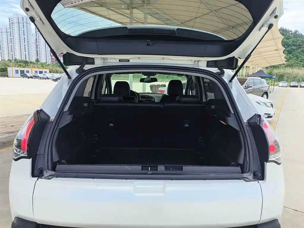 Peugeot 3008 2019 350THP Automatic Elite Edition фото 19