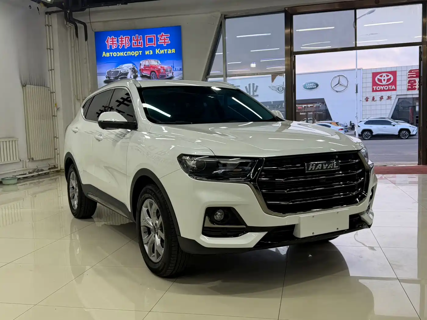Photo 3 - Haval H6