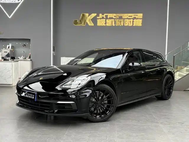 Porsche Panamera 2019