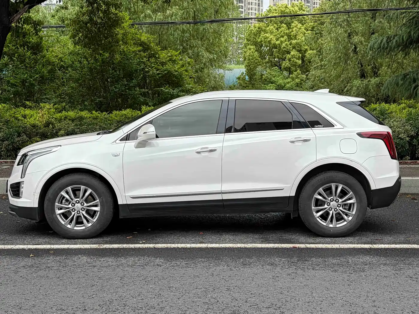 Cadillac XT5 2021 2.0T 2WD Luxury Edition фото 3