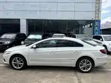 Photo 2 - Volkswagen CC