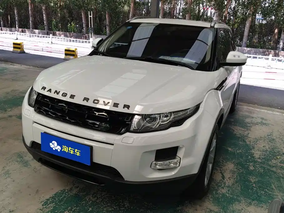Land Rover Range Rover Evoque (Import) 2014 2014 2.0T 5-door Brilliance Premium