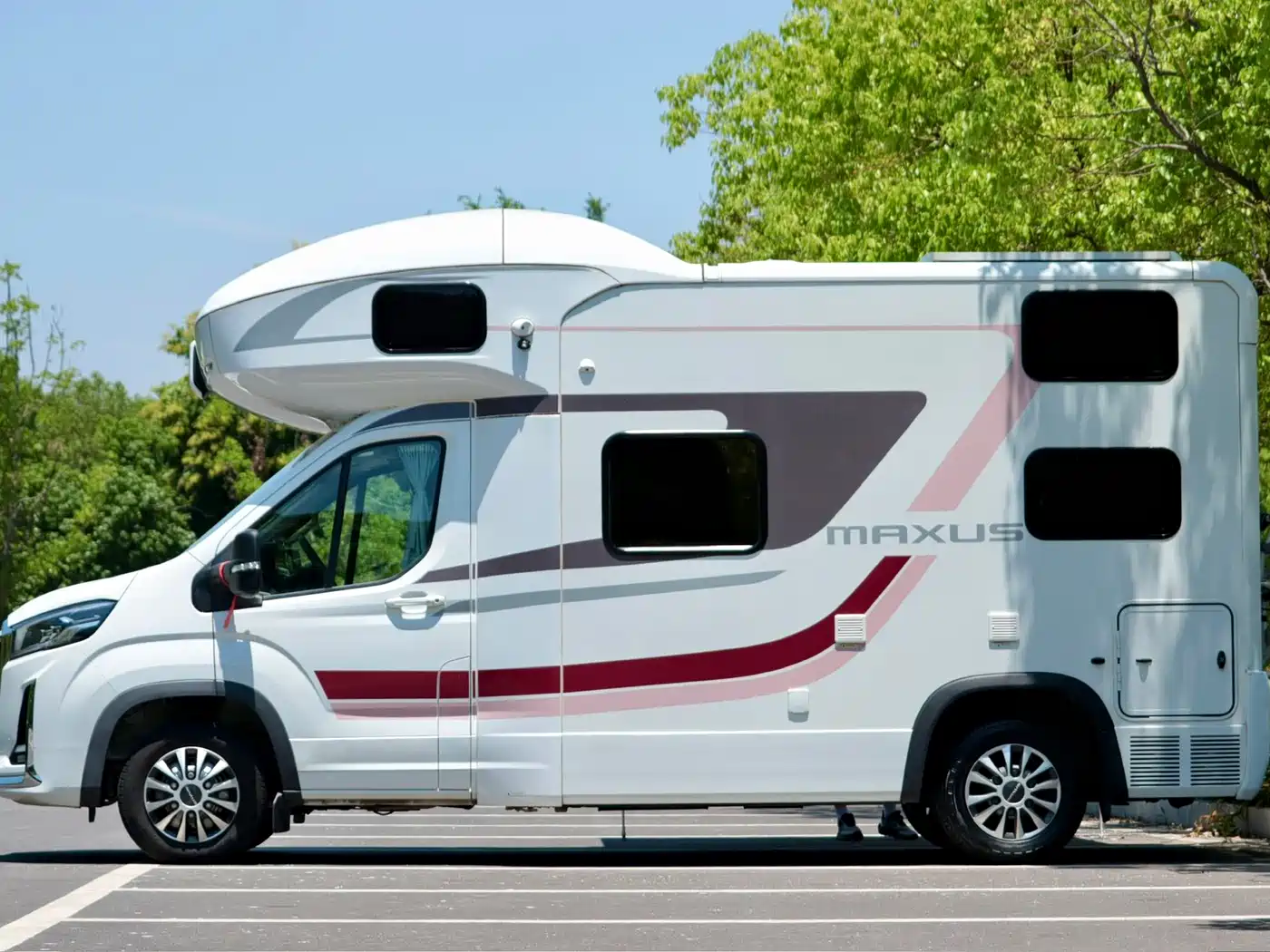 SAIC Maxus V100 RV 2022 Model 2.0T Life Home V100 Mountain Living Edition Longitudinal Bed фото 4