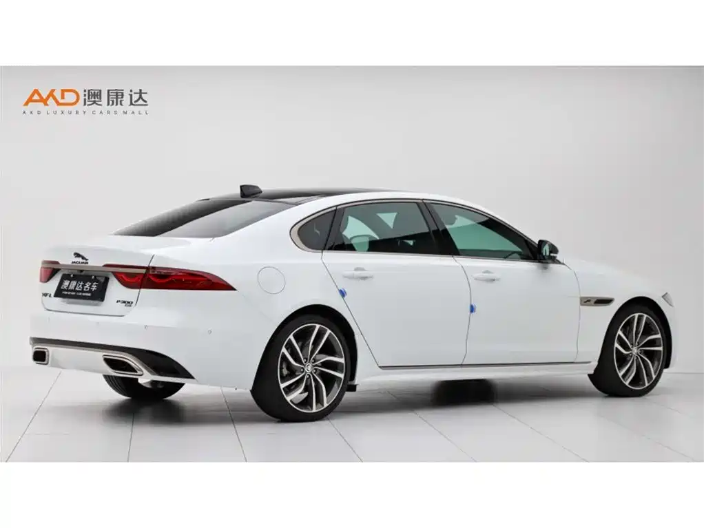 Jaguar XFL 2024 2.0T P300 AWD Flagship Sport Gilded Edition фото 3