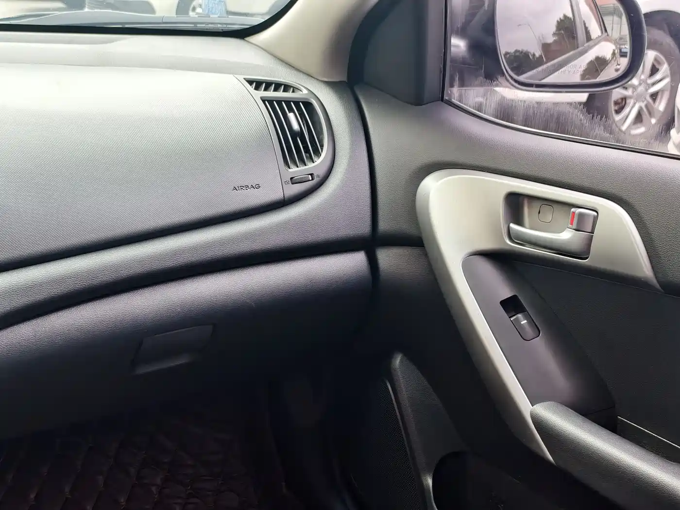 Kia Forte 2014 1.6L MT GL фото 15