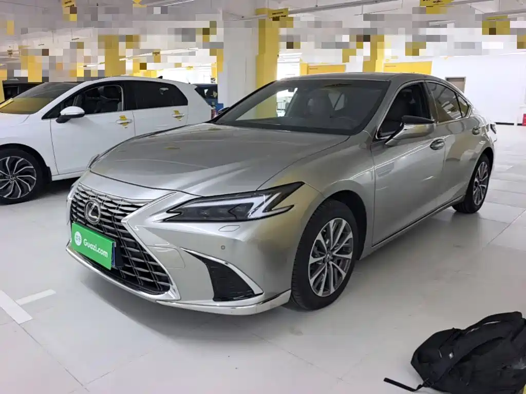 2026 Lexus ES