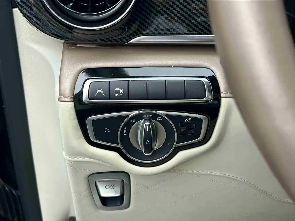 Mercedes-Benz V-Class 2021 V 260 L Long Wheelbase Luxury Edition фото 19