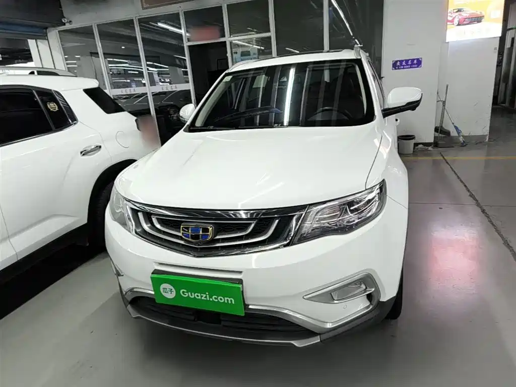 Фото 3 - Geely Boyue