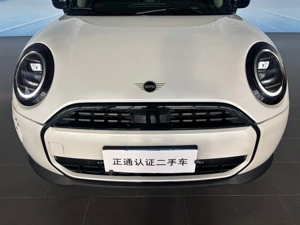 MINI MINI 2026 2025 1.5T COOPER Classic