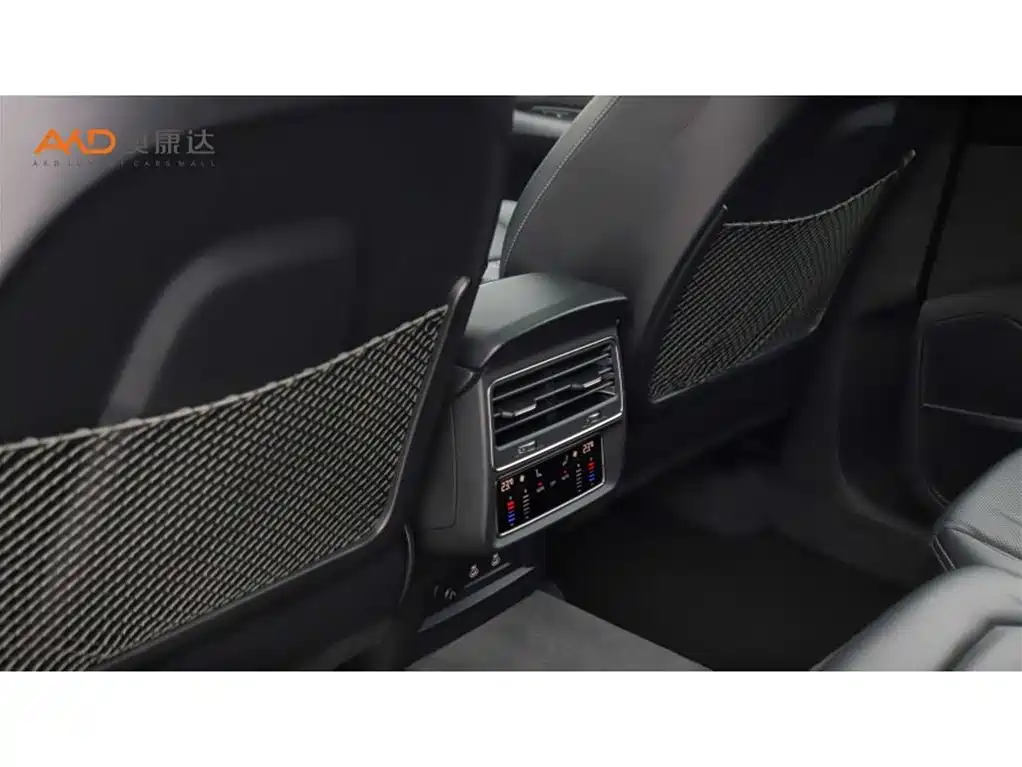 Audi Q8 2022 55 TFSI Premium Selection Dynamic фото 9