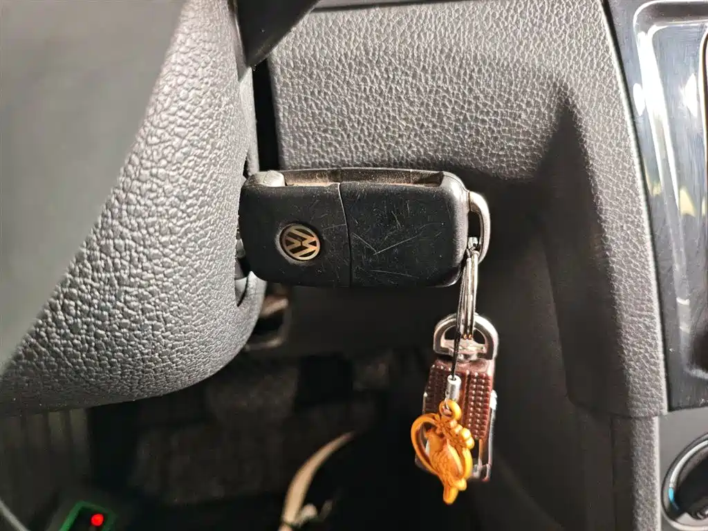 Volkswagen Bora 2016 Model 1.6L Automatic Fashion фото 17
