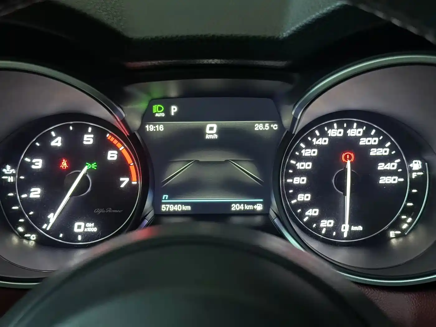 Alfa Romeo Stelvio 2021 2020 2.0T 280HP Luxury Edition