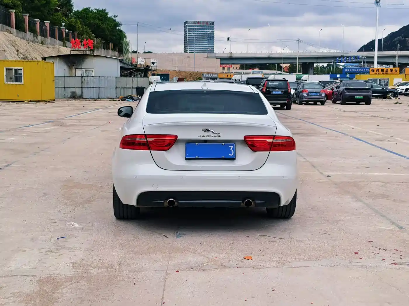 Jaguar XE 2016 2015 2.0T 200PS R-Sport