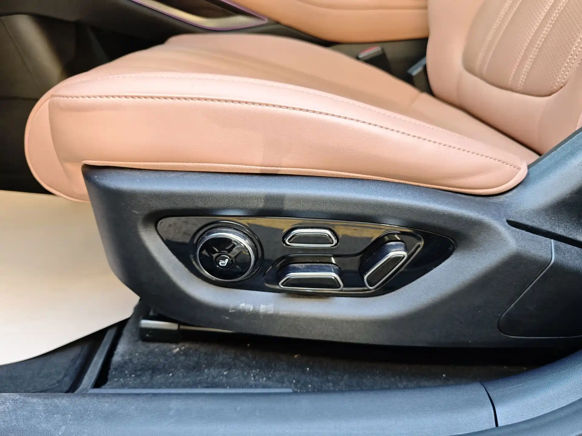 Фото 9 - BYD Song L EV