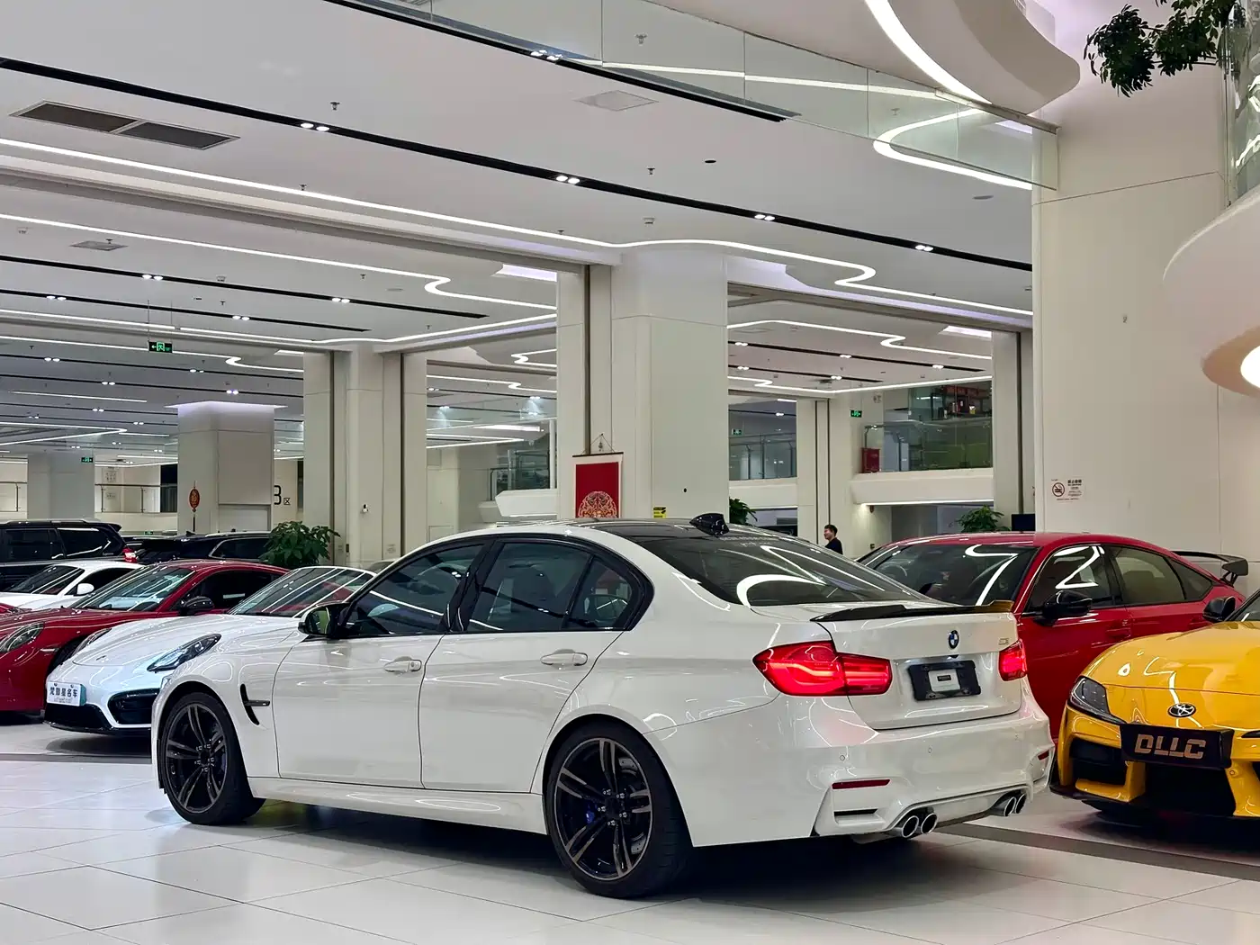 BMW M3 2016 M3 Sedan фото 15