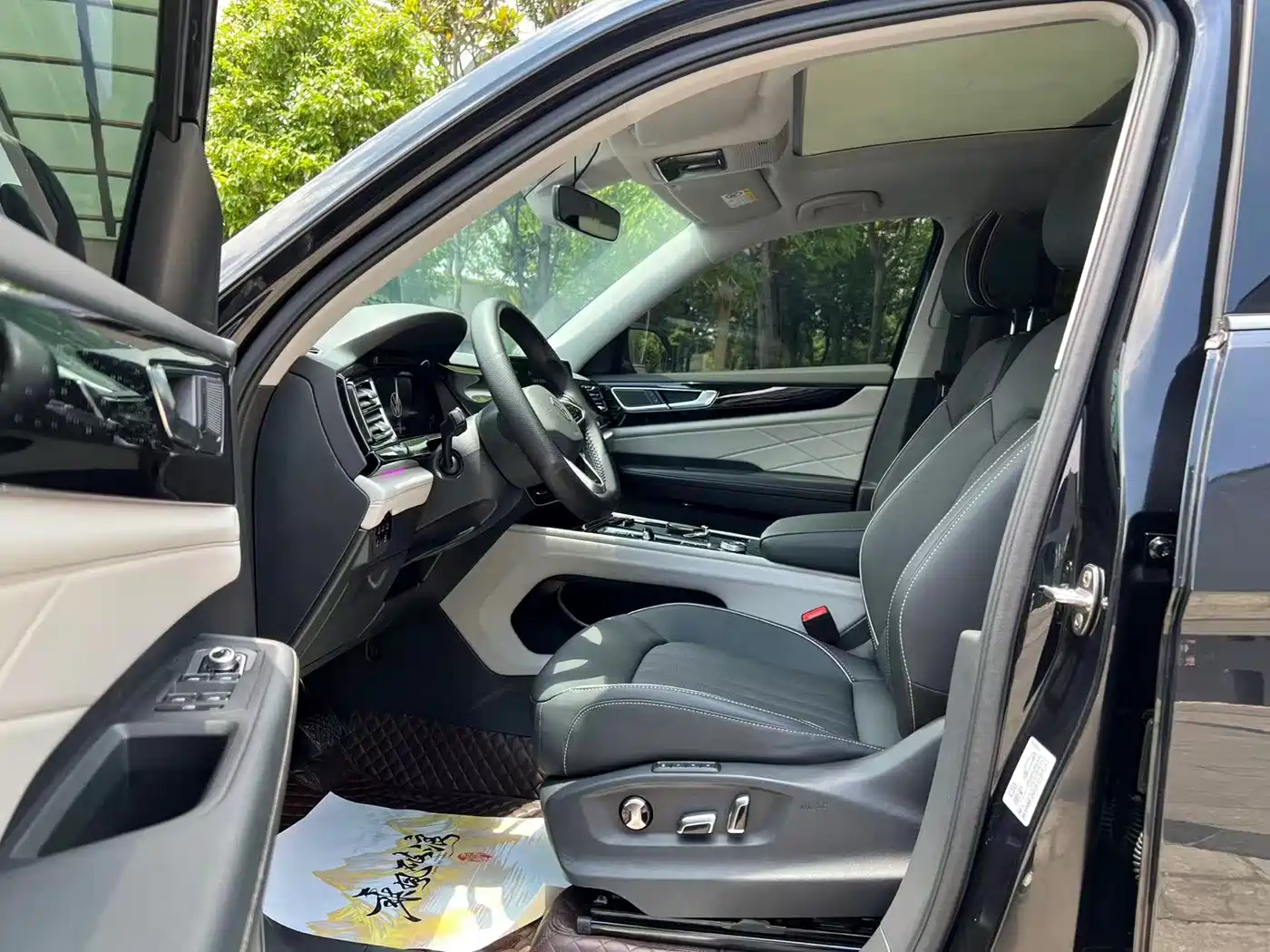 Volkswagen Teramont 2023 380TSI AWD Premium Luxury Edition фото 9