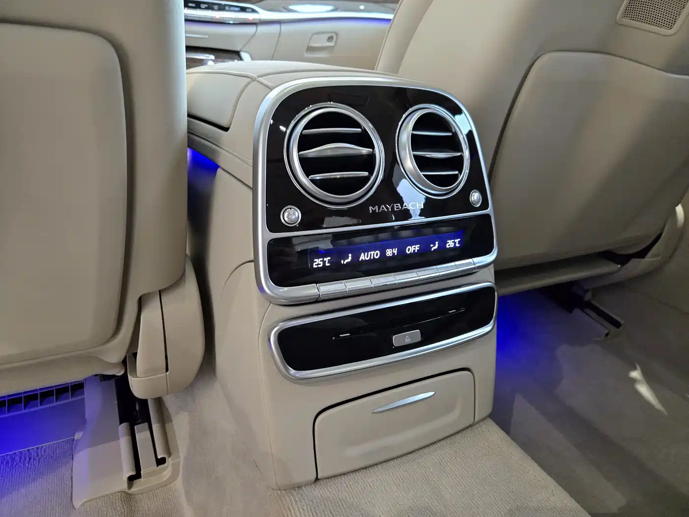 Mercedes-Benz Maybach S-Class 2017 S 400 4MATIC фото 27