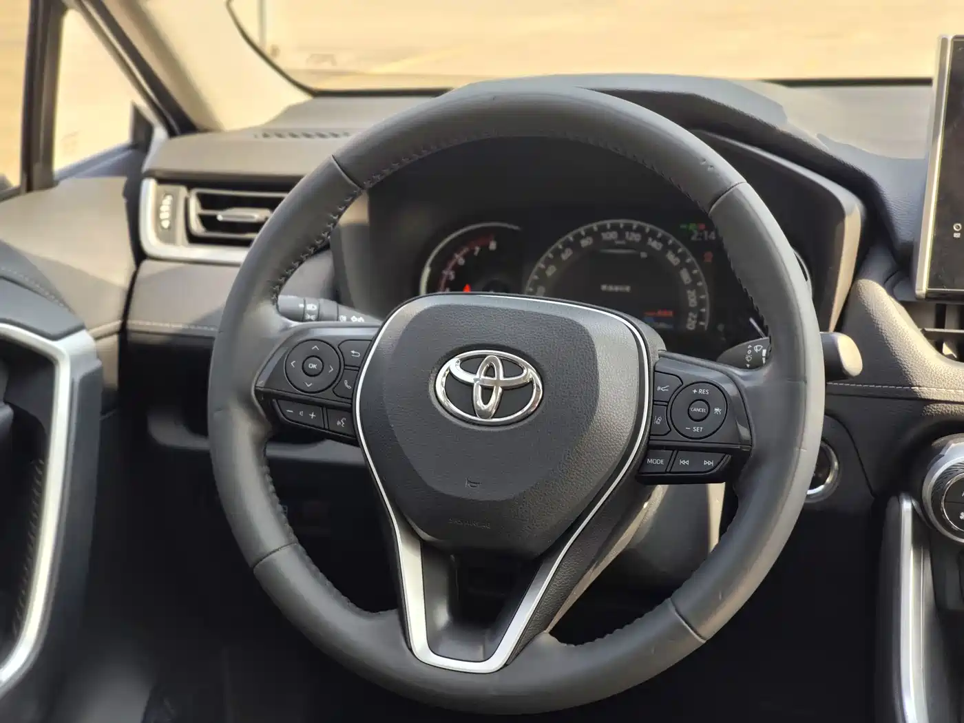 TOYOTA RAV4 RONGFANG