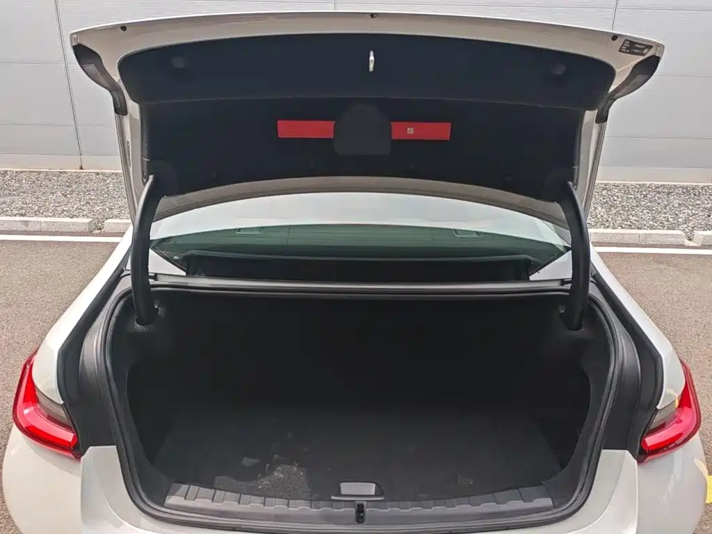 BMW i3 2025 2025 eDrive 35 L