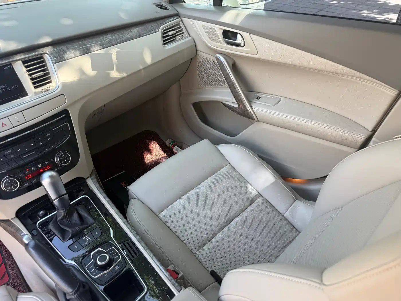 Peugeot 508 2012 2.3L Roland Garros Edition фото 16