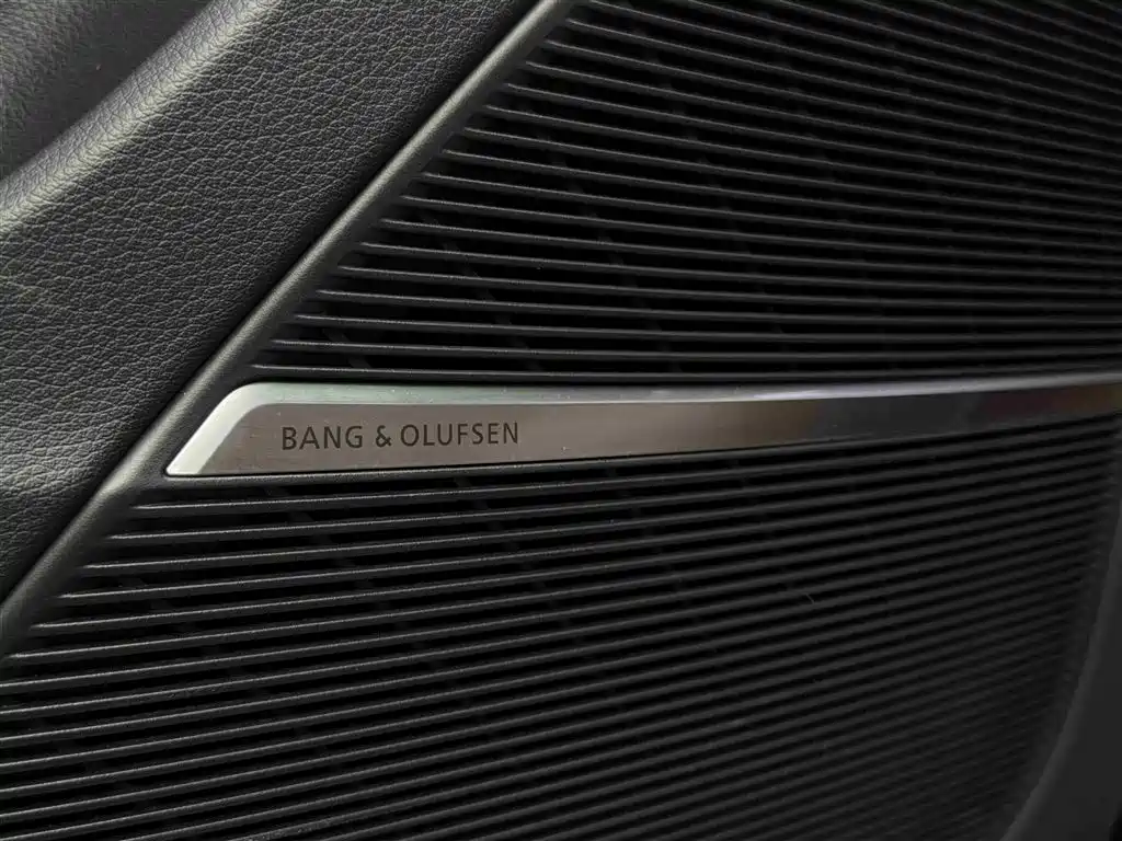 Audi Q8 2019 55 TFSI Luxury Dynamic фото 13