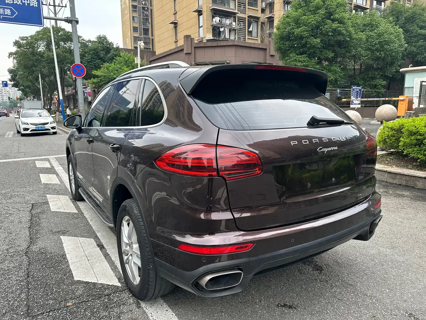 Porsche Cayenne 2015 Cayenne 3.0T фото 16