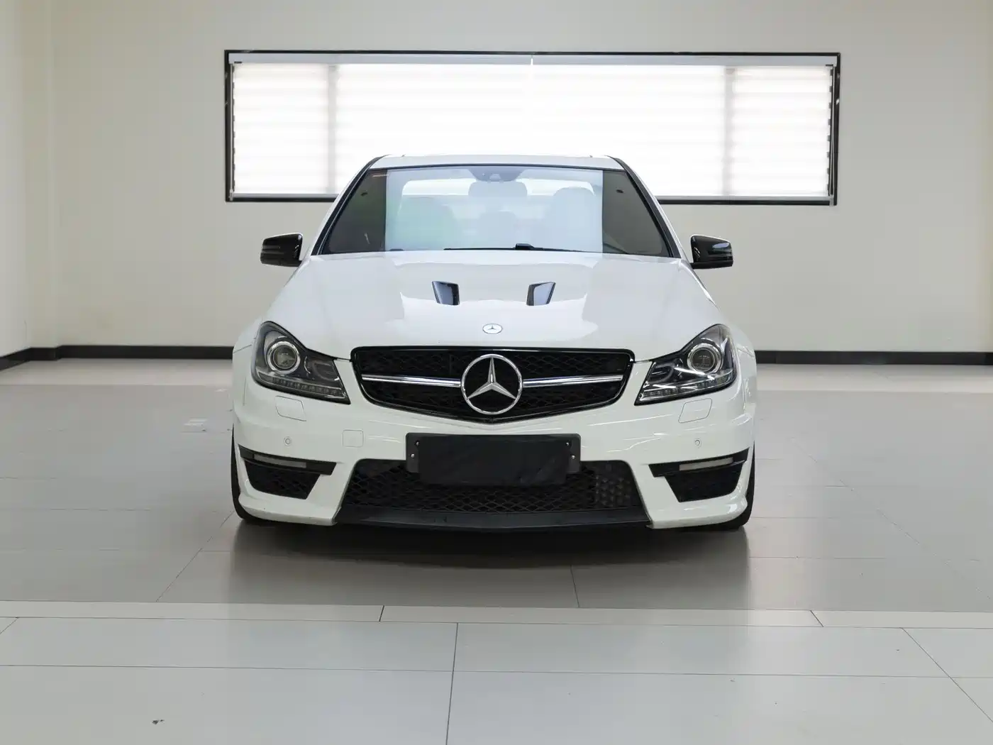Mercedes-Benz C-Class AMG 2014 AMG C 63 Edition 507 фото 2