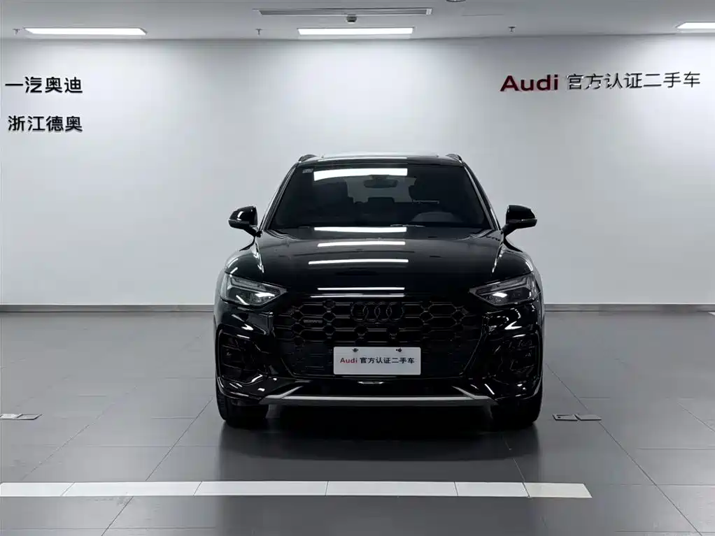 Audi Q5L 2024 Model 45 TFSI Luxury Dynamic фото 2