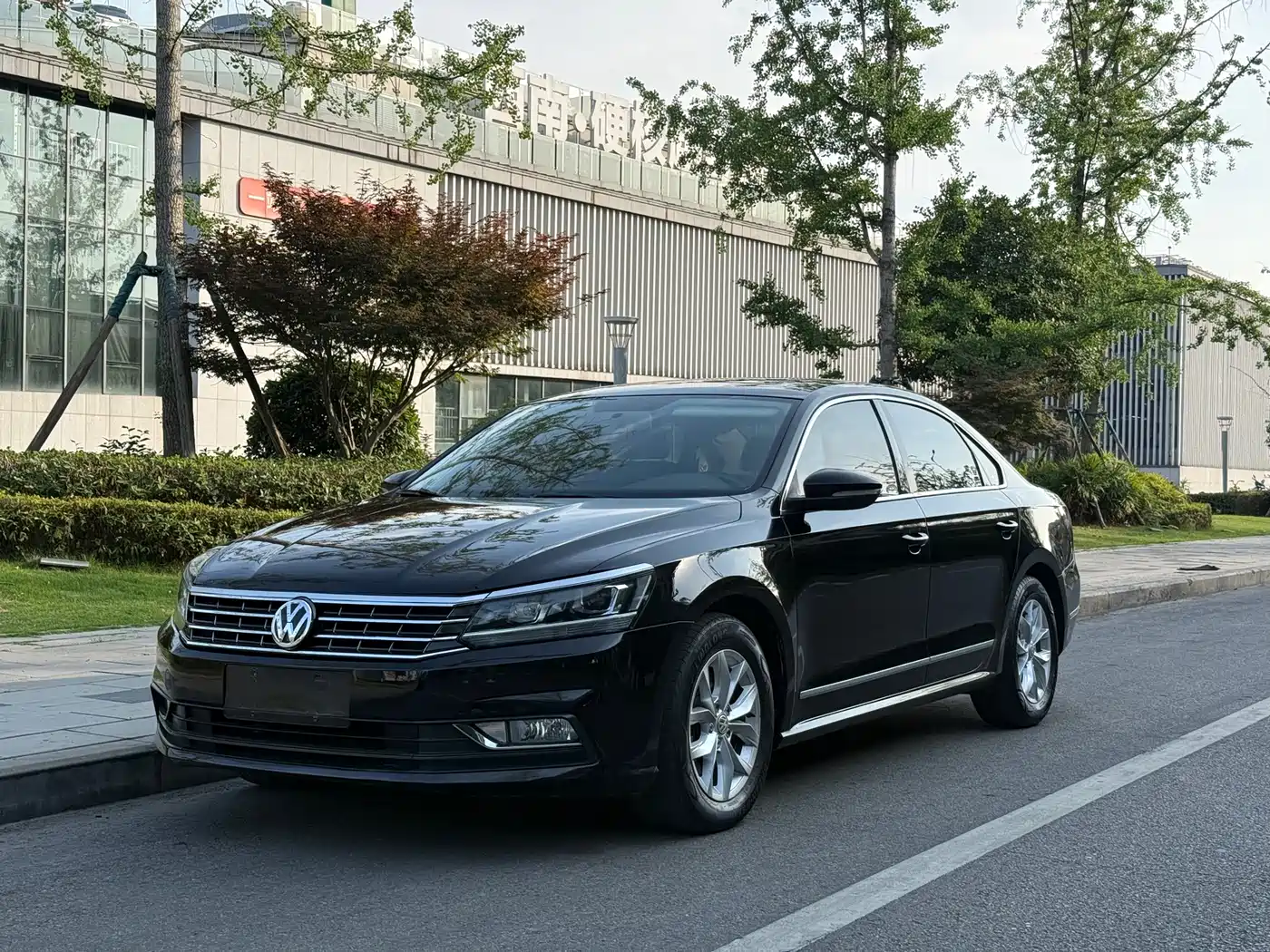 Volkswagen Passat 2017 280TSI DSG Prestige
