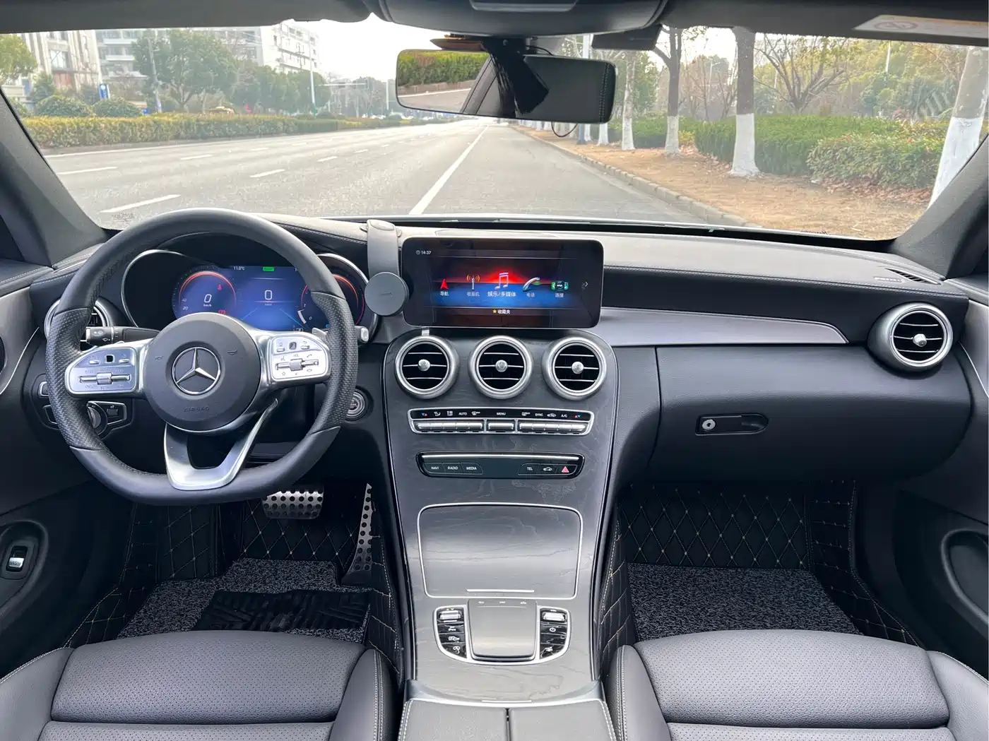 MERCEDES-BENZ C CLASS