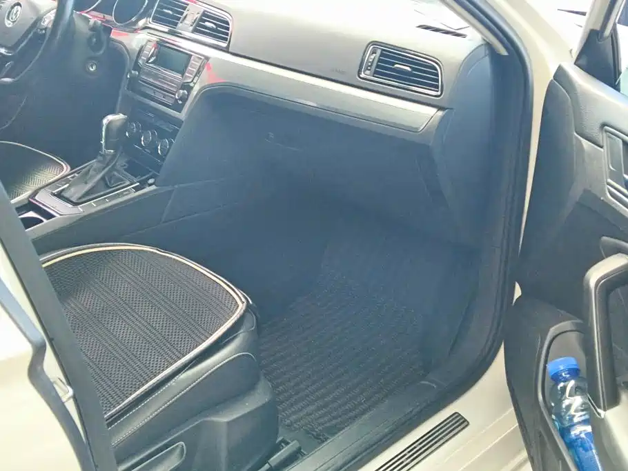 Volkswagen Lamando 2015 2015 280TSI DSG Comfort