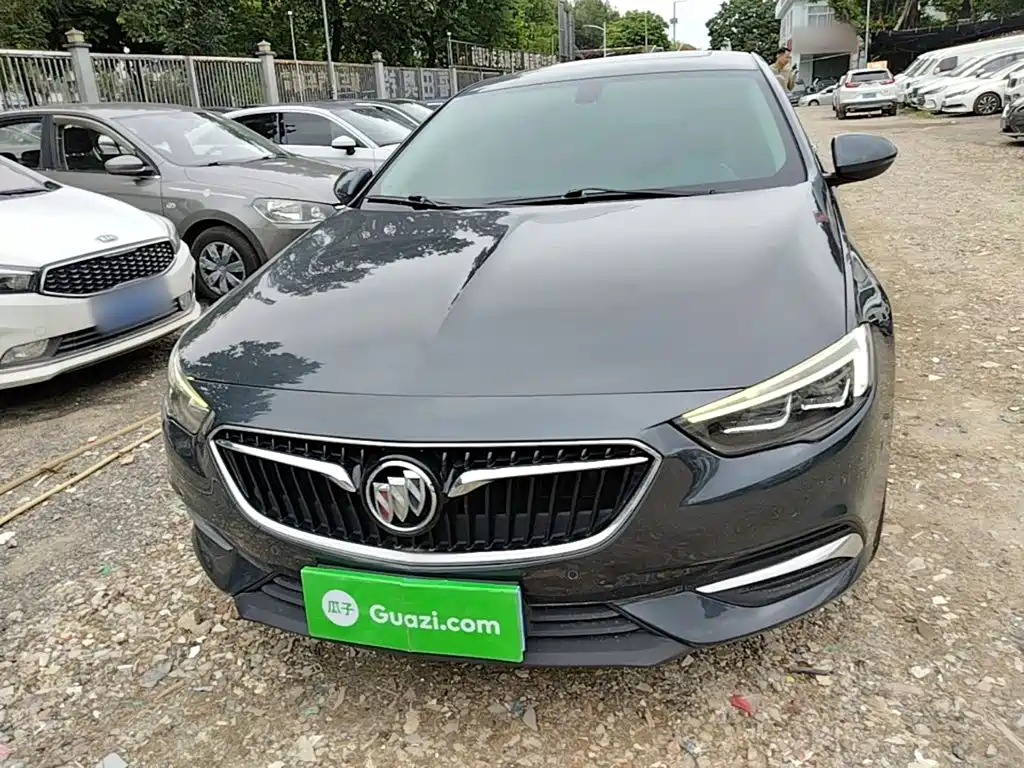 Фото 3 - Buick Regal