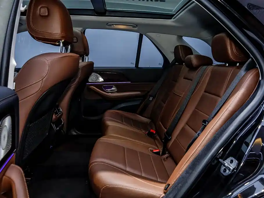 Mercedes-Benz GLE 2024 GLE 350 4MATIC Fashion фото 13