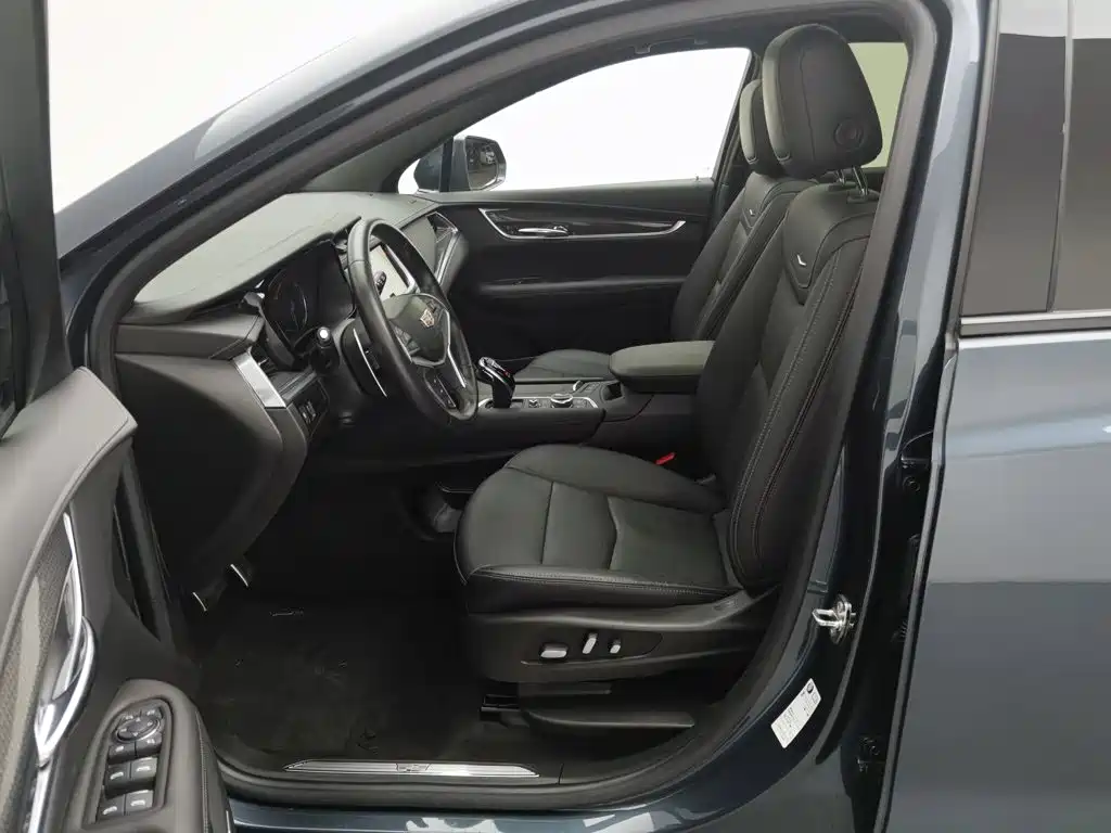 Cadillac XT5 2024 2024 2.0T AWD Luxury (Hummingbird Edition)