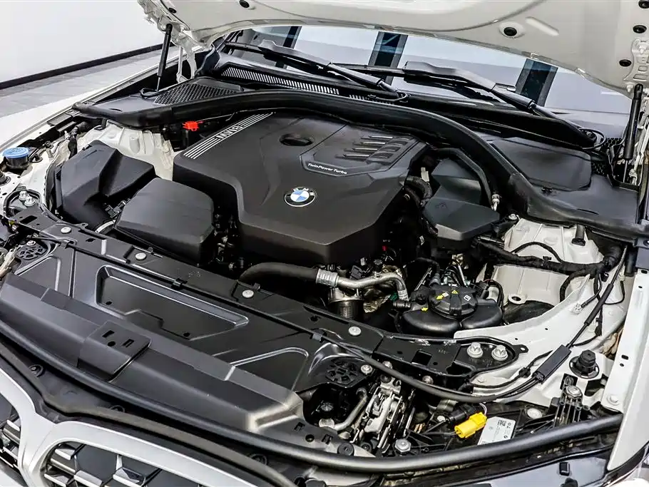 BMW 3 Series 2025 325Li M Sport Package фото 29