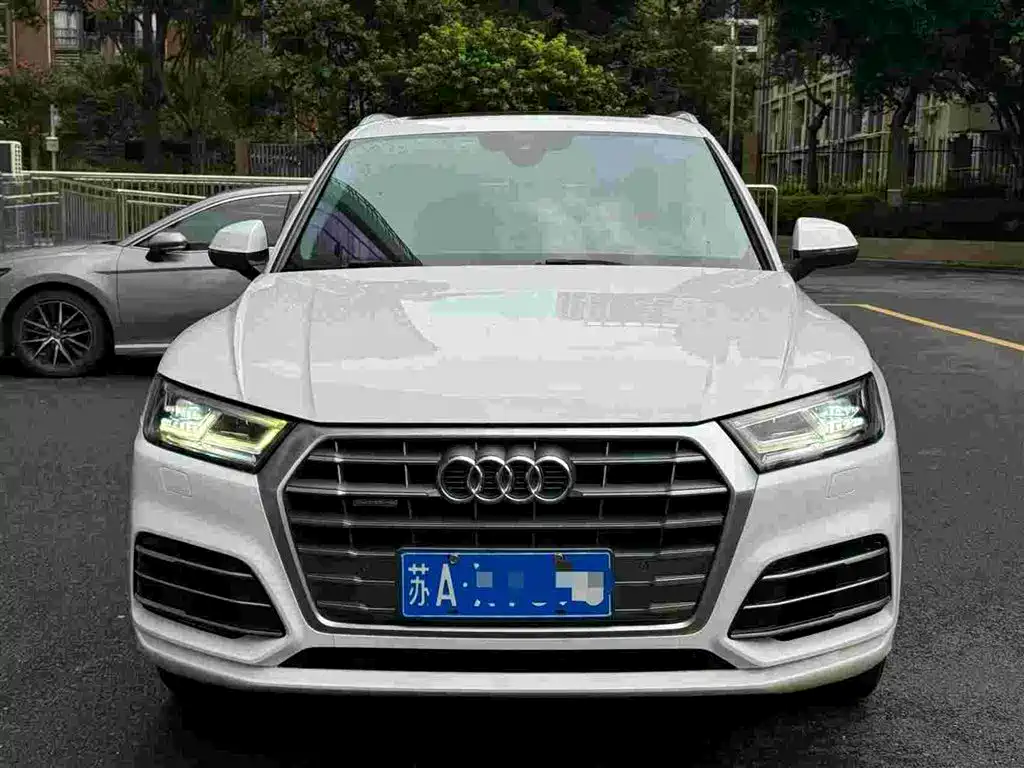 Audi Q5L 2019 2018 45 TFSI Exclusive Fashion (China V)