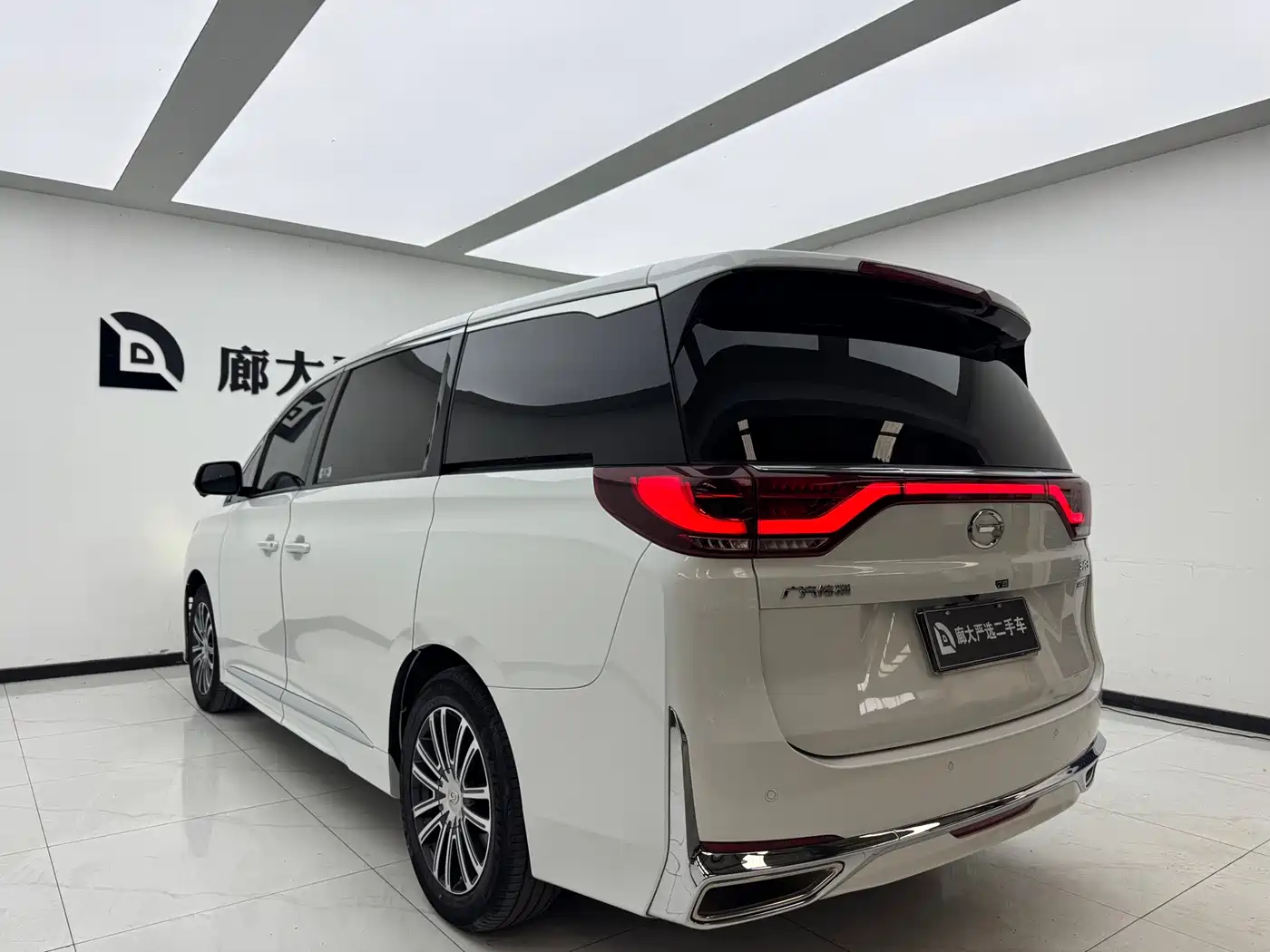 GAC Trumpchi Trumpchi M8 2023 Leading Series 390T Prestige Edition фото 5