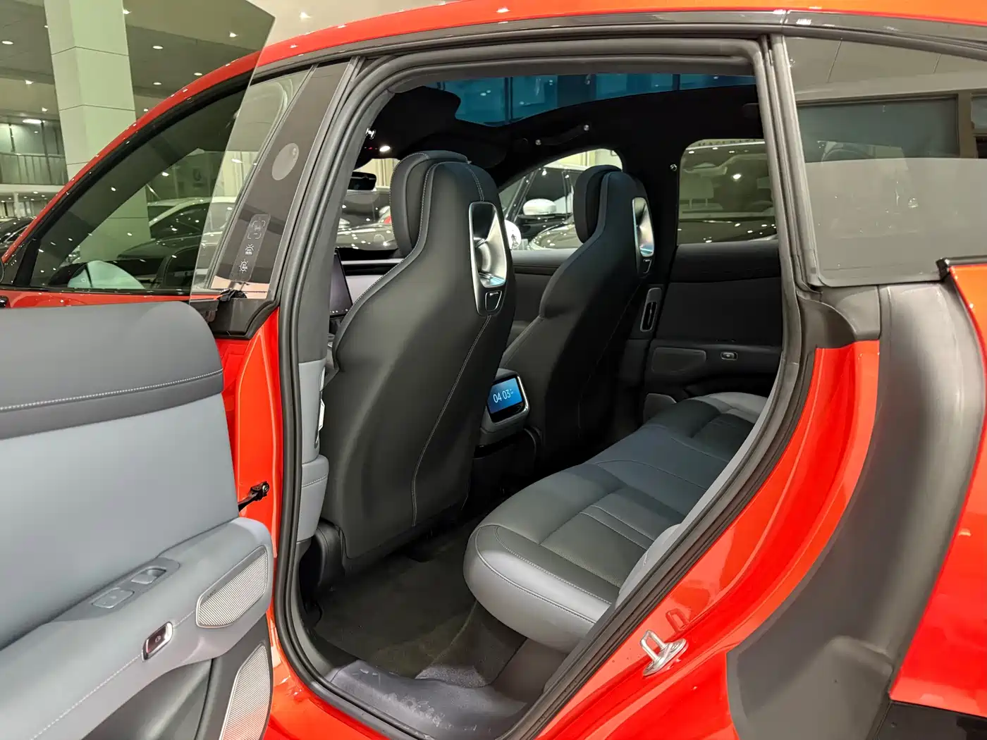 XIAOMI CAR XIAOMI YU7