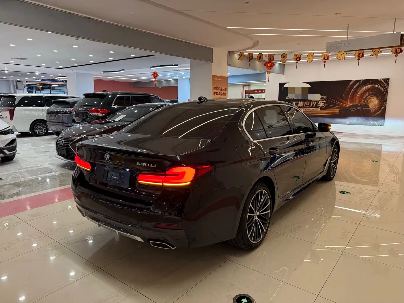 BMW 5 Series 2022 530Li Leading M Sport Package фото 15