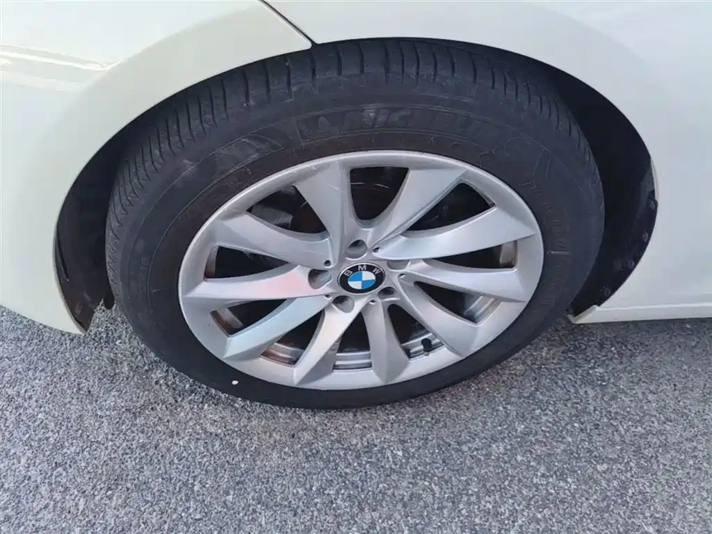 BMW 3 Series GT 2013 Model 328i Style Design Package фото 23