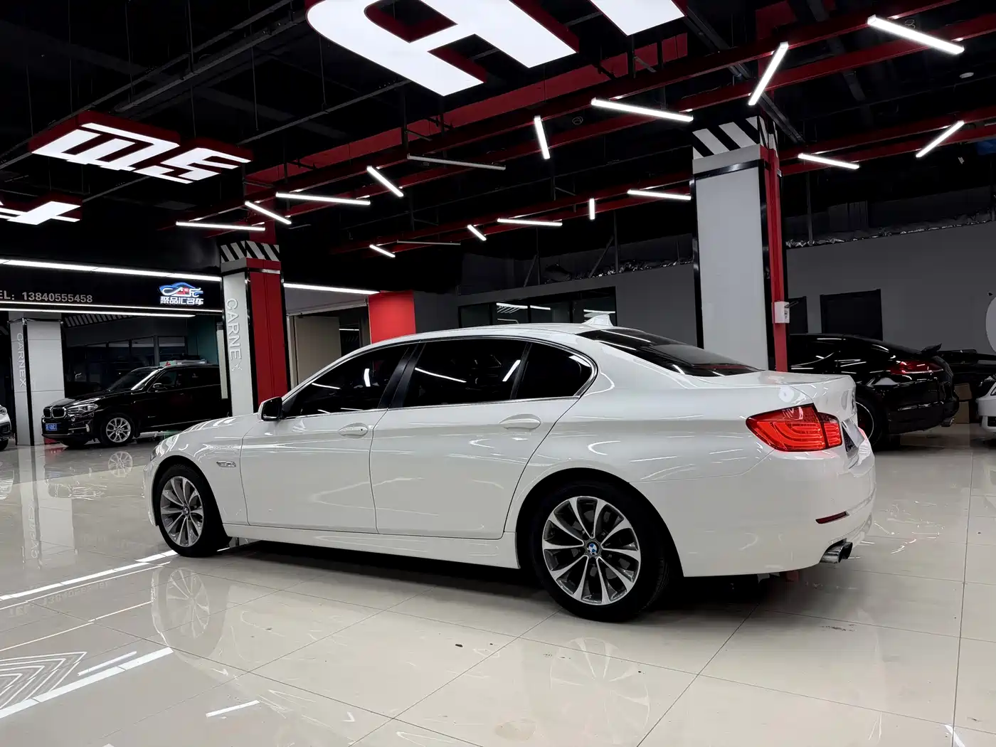 BMW 5 Series 2014 525Li Luxury Design Package фото 5