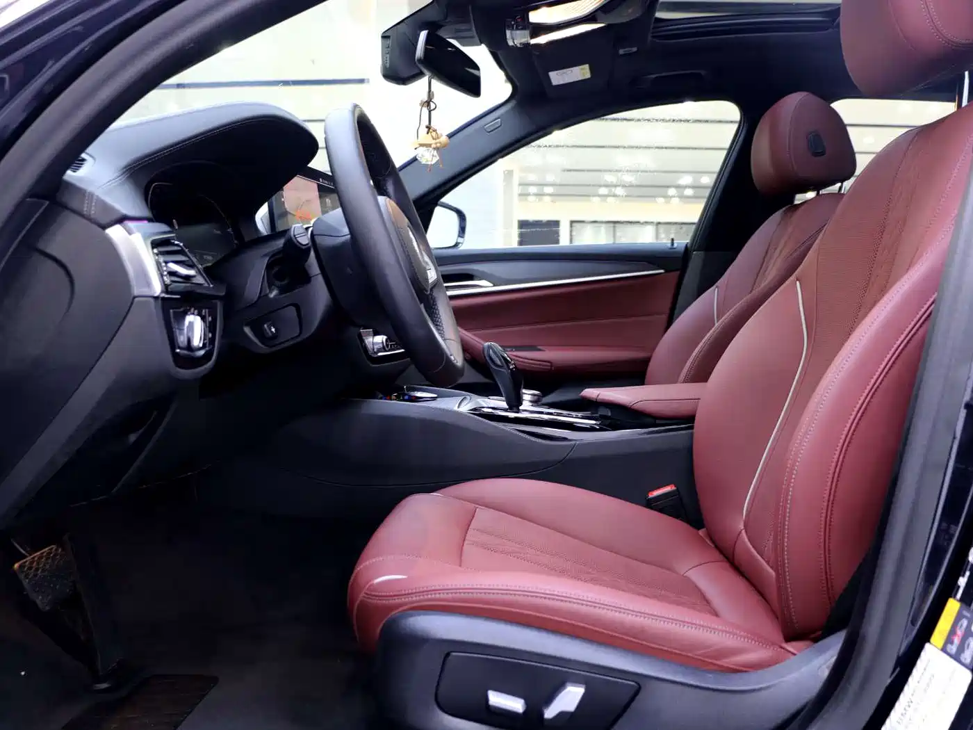 BMW 5 SERIES NEW ENERGY