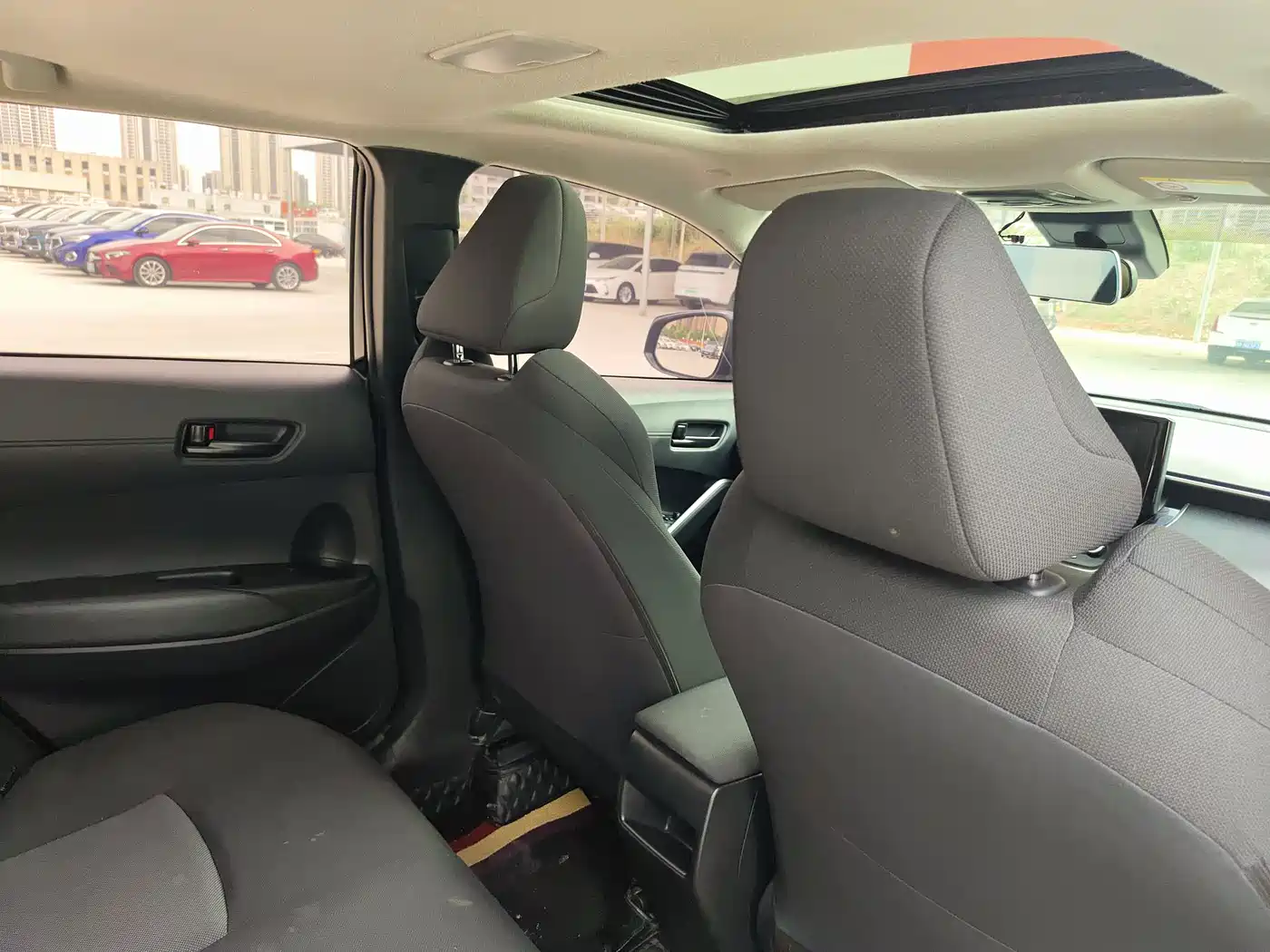 Toyota Frontlander 2022 2.0L CVT Elite фото 14